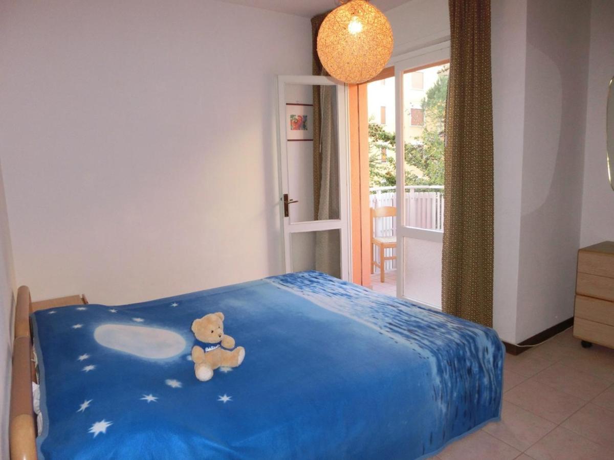 Nice Two-Bedroom Apartment 150M From The Beach Bibione Buitenkant foto